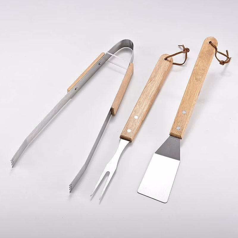 bbq utensil 3pcs set stainless steel grilling tools with wooden