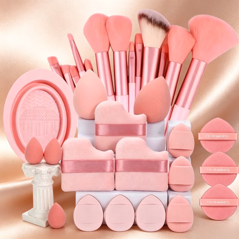 1 Set of 18pcs Makeup Tools, Including 13pcs Brushes And 4pcs And Storage Bag, Gentle Brushes, Beauty Sponges, And Extra Items to All Your Beauty Needs, Beginners to . an Ideal Gift for Birthdays And