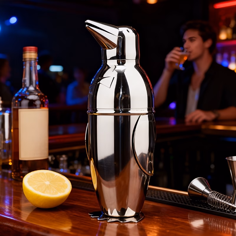 500ml stainless steel penguin cocktail shaker for bar home